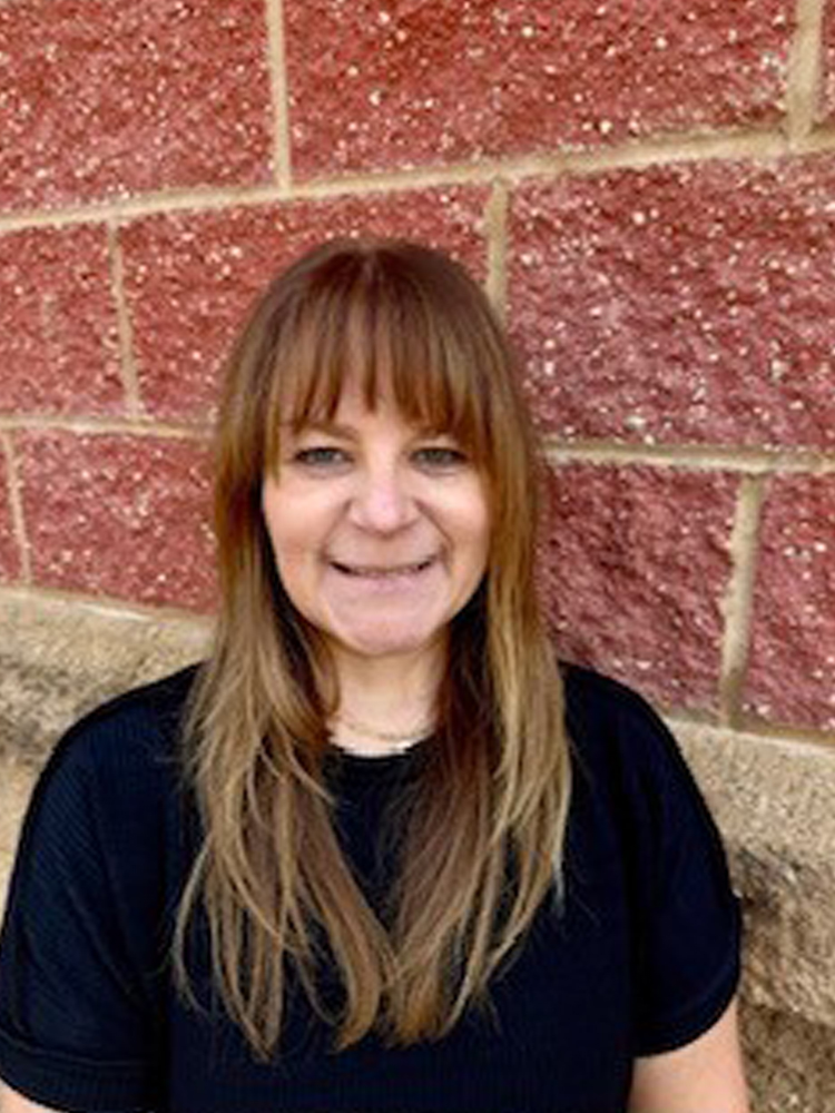 KARI NIEDERER